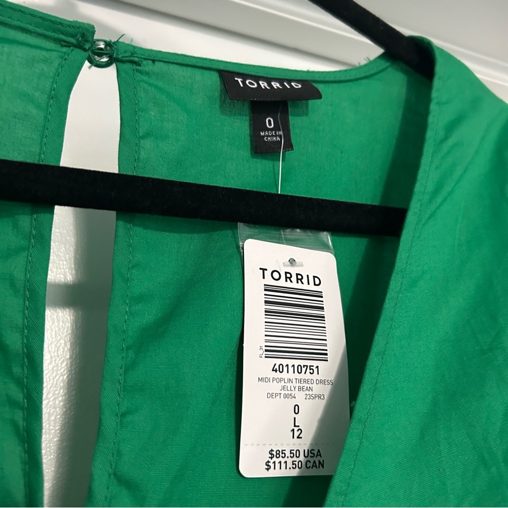 torrid Emerald Green Midi Dress - Picture 4 of 11
